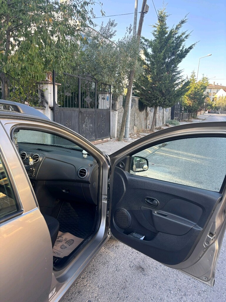 Bankacıdan Satılık Temiz Aile Aracı - 7