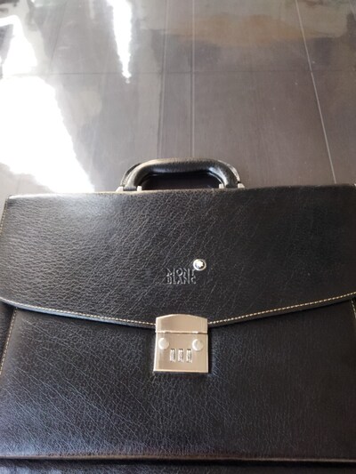 montblanc evrak çantası