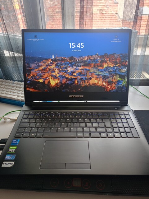 Monster Abra A5 V17.3 OYUNCU LAPTOPU