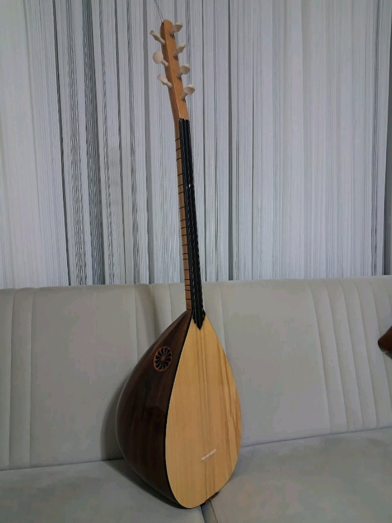 Özel yapım, sıfır ürün ve toptan fiyatına kısa sap bağlama.