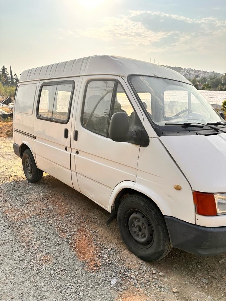 100 lük Ford transit 2001 - 2