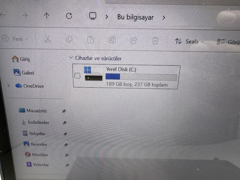 THİNKPAD YOGA 370 - İ5 7. NESİL 8 GB RAM 256 M2SSD DOKUNMATİK - 6