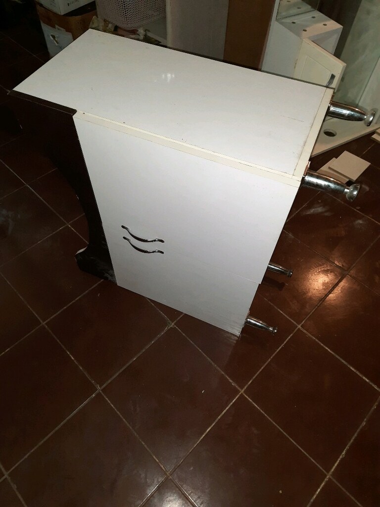 cıkma banyo dolabı - 15