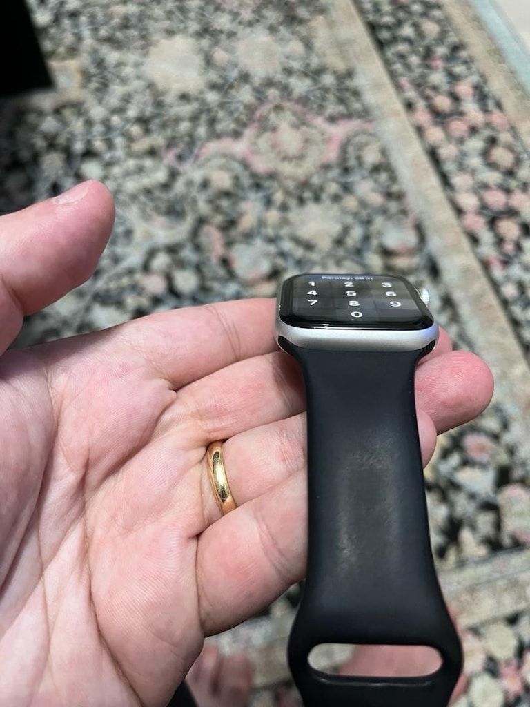 ACİL SATILIK APPLE WATCH SE 44 mm 1.nesil hatasız akıllı saat,PİL %100 - 8