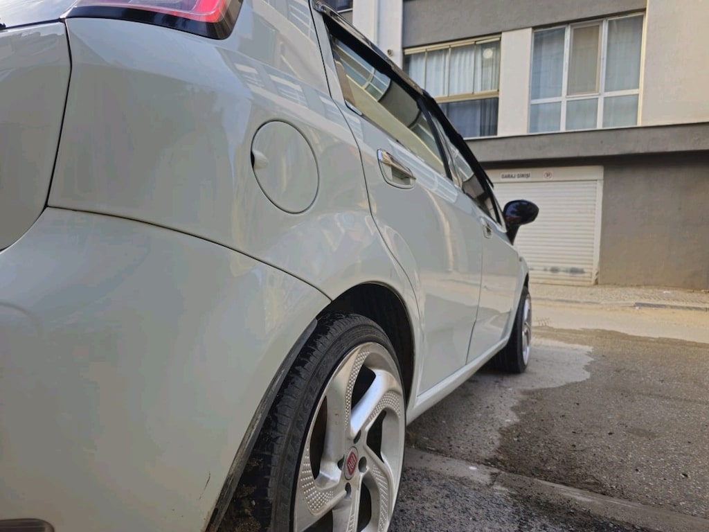 Sahibinden Otomatik vites 2012 model Punto Evo - 5