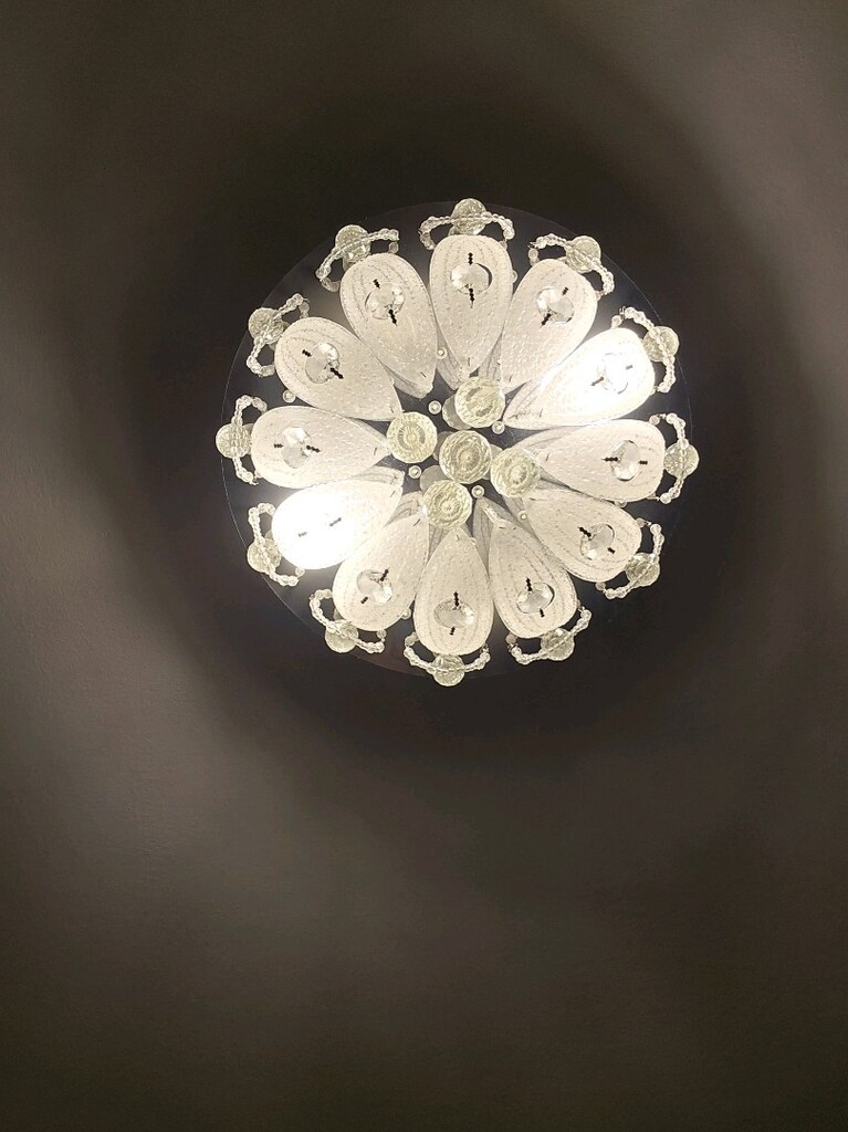 Ledli kumandalı avize - 2