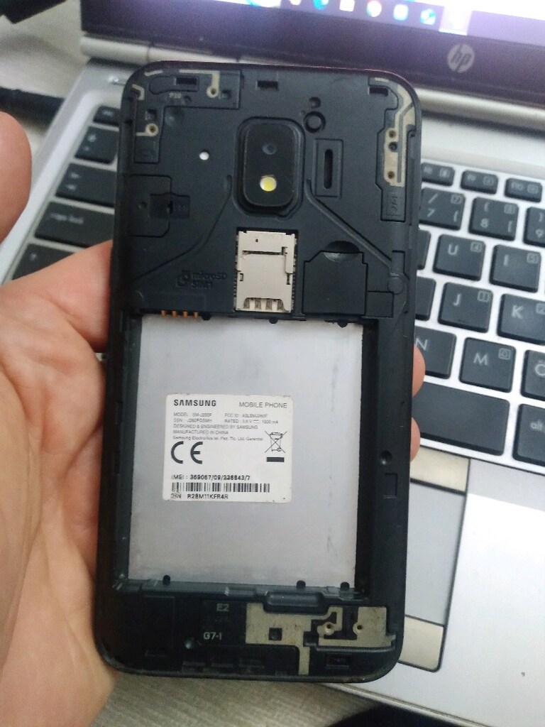 Samsung j2core - 7