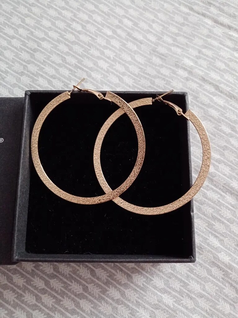 Altın renk büyük halka küpe 6 cm - 3