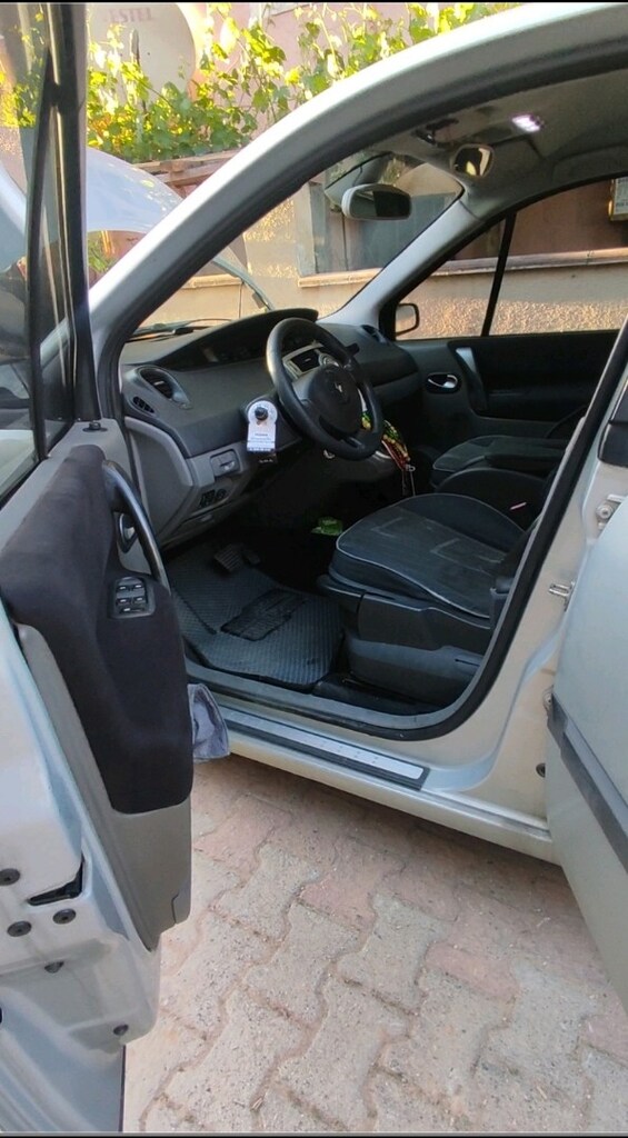 2004 Renault Scenic II 1.6 16V Benzin/LPG 115 HP – 230.000 KM - 4