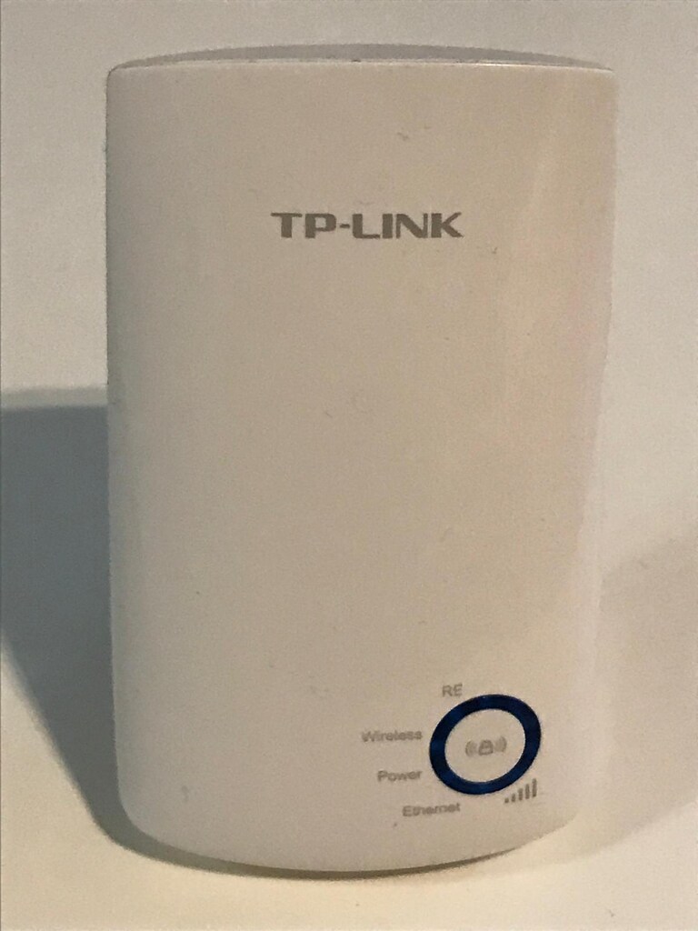 TP LINK TL-WA850RE 300Mbps Universal WiFi Range Extender - 3