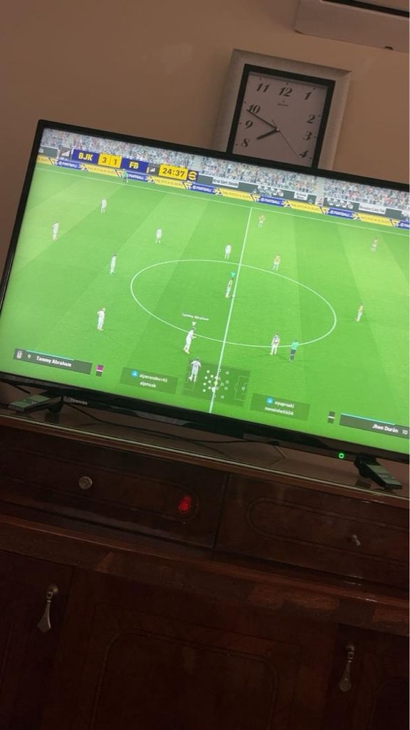 ps4 pro 1Tb - 5