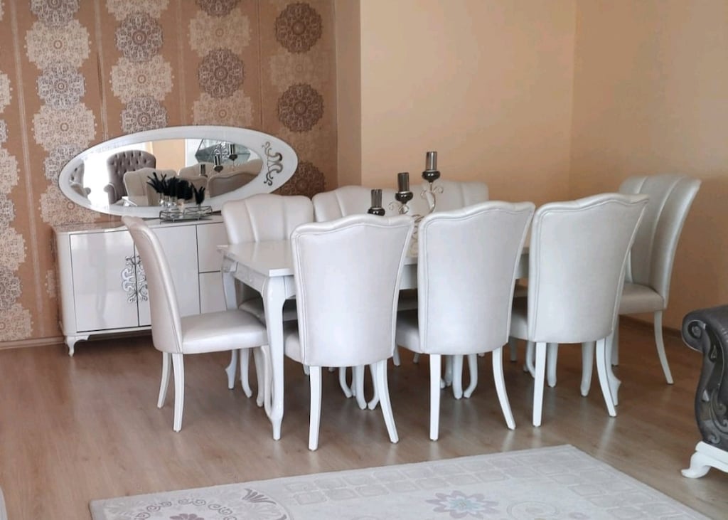 İstikbal Yemek Odası Masa ve Sandalye Takımı