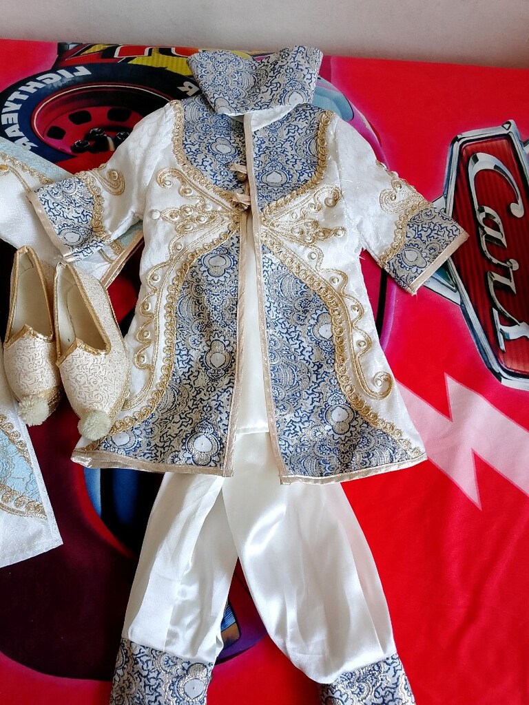 sünnet kıyafeti - 3
