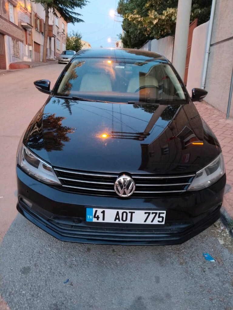 2015 Volkswagen Jetta 1.6 Tdi - 10