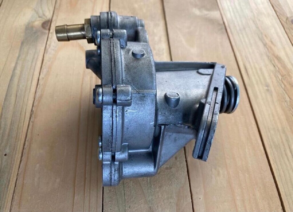 Crafter, Volt, Transporter fren vakum pompası - 4