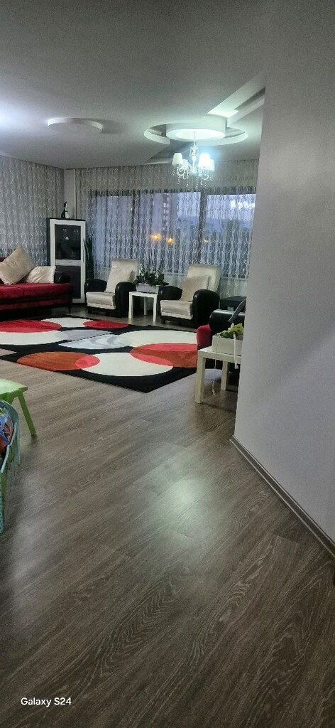2 adet halı - 3