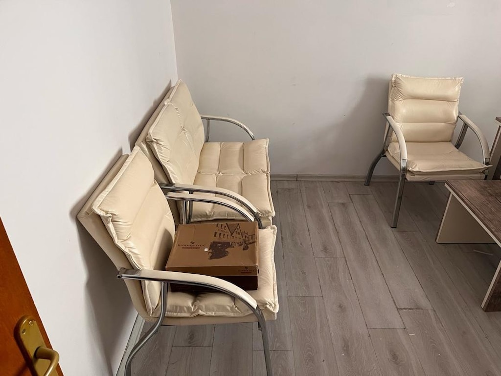 KOMPLE BÜRO MOBİLYASI VE EŞYALARI SATILIK - 7