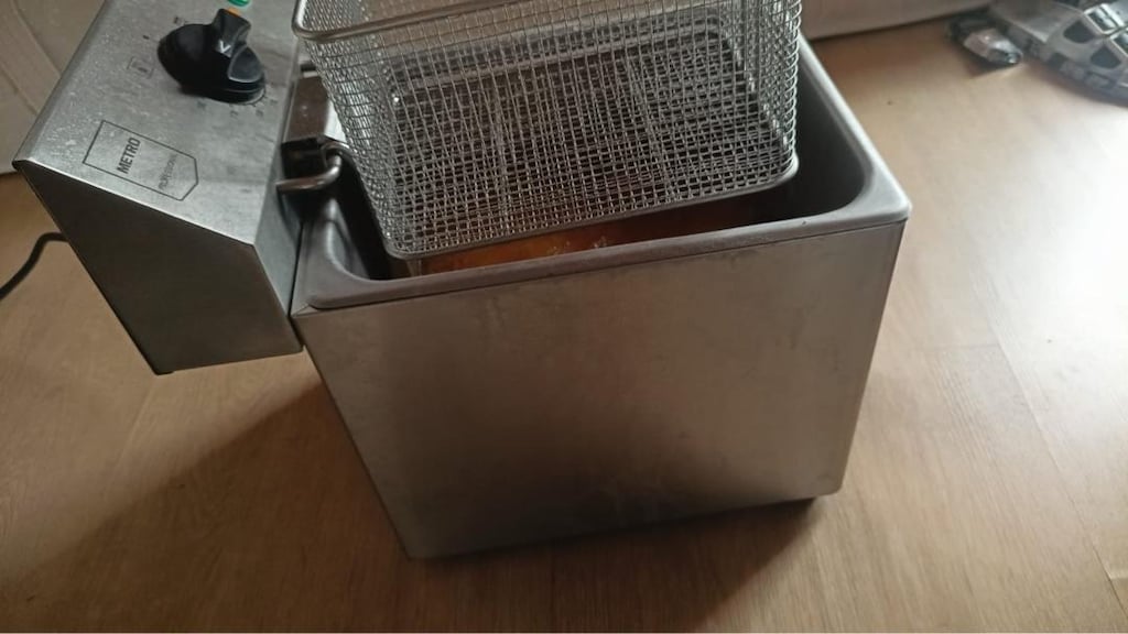 8 Litre Fritöz - 4