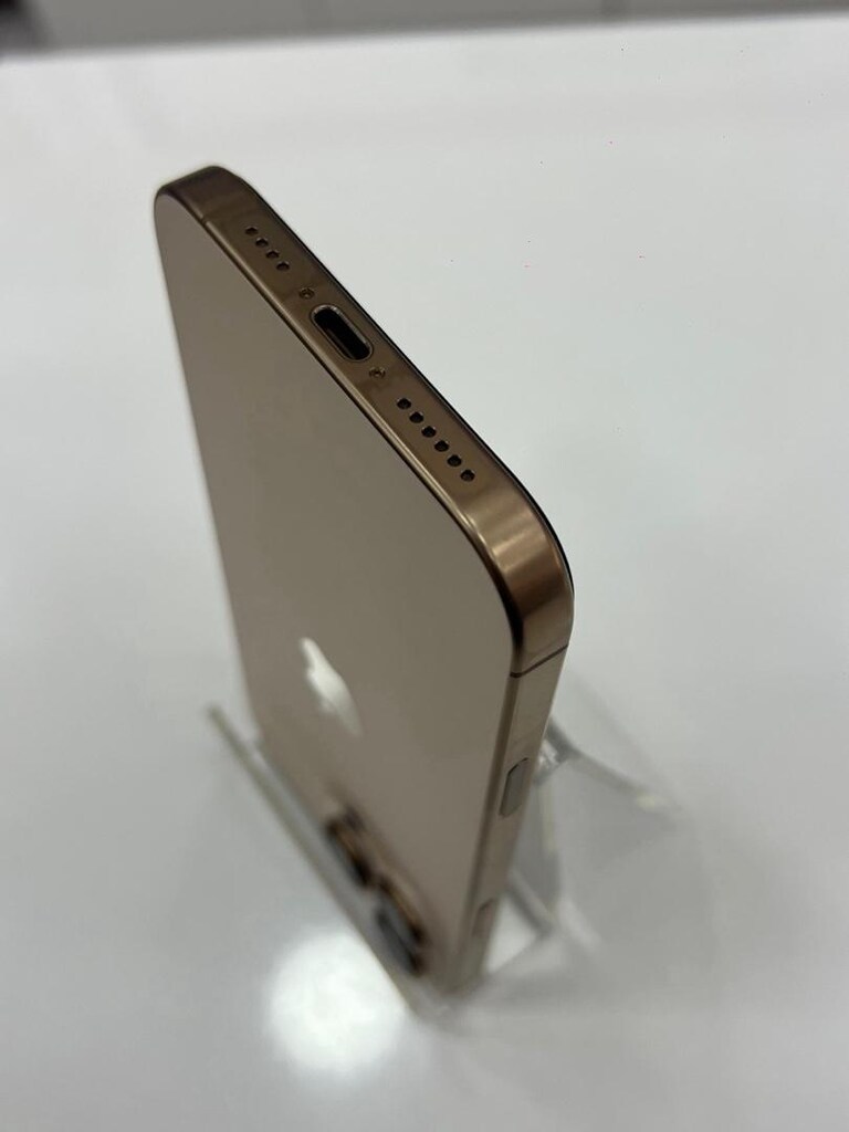İphone 16 Pro Max 256 Gb - 6