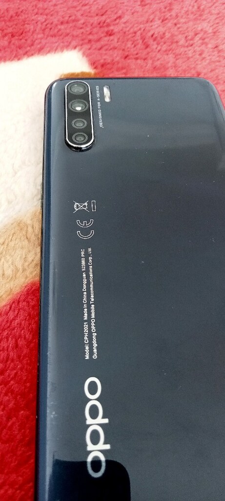 Donanım ve Performansİşlemci: MediaTek Helio P70.Bellek (RAM): 8 GB (B - 4