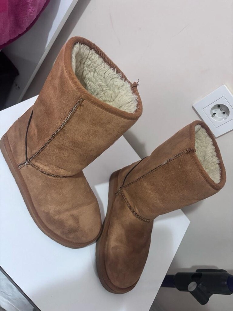 38 no ugg - 2
