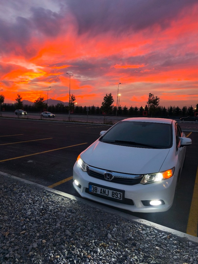 2014 model Civic FB 7 Eco premium hasar kayıtsız temiz bakımlı - 15