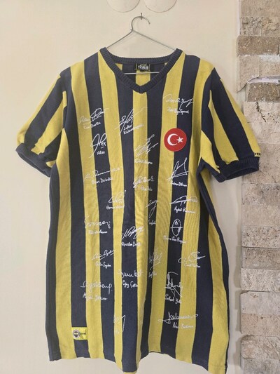 FENERBAHÇE İmzalı Win-Win Forma