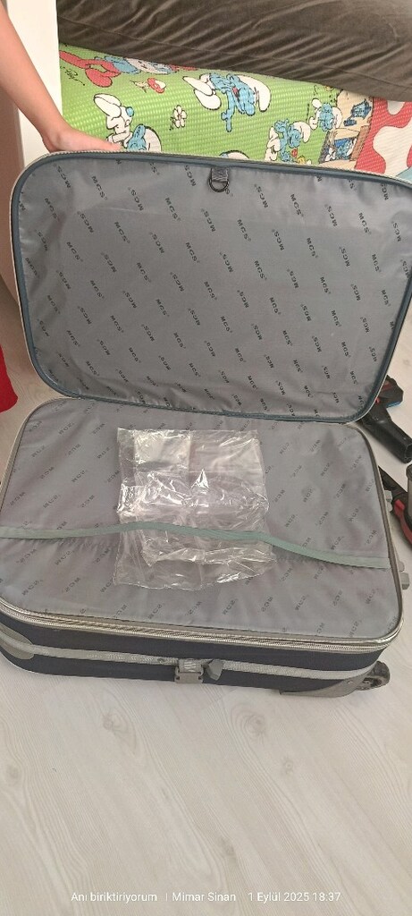 büyük boy çok gözlü ve de çok kullanışlı valiz gel gör al kullan. - 8
