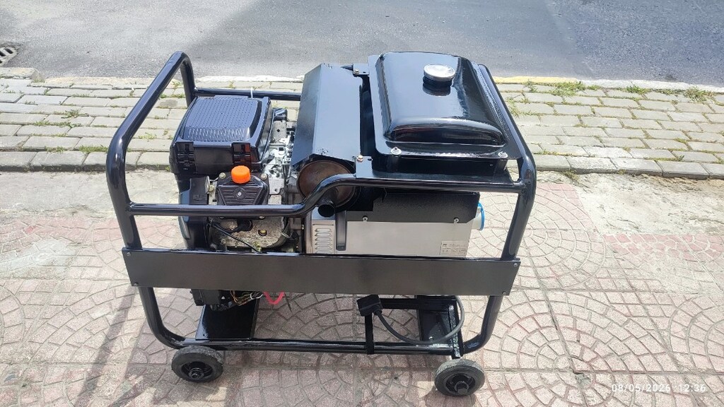 16KVA BENZİNLİ TRİFAZE JENERATÖR MOTOR ÇİFT SİLİNDİR - 3