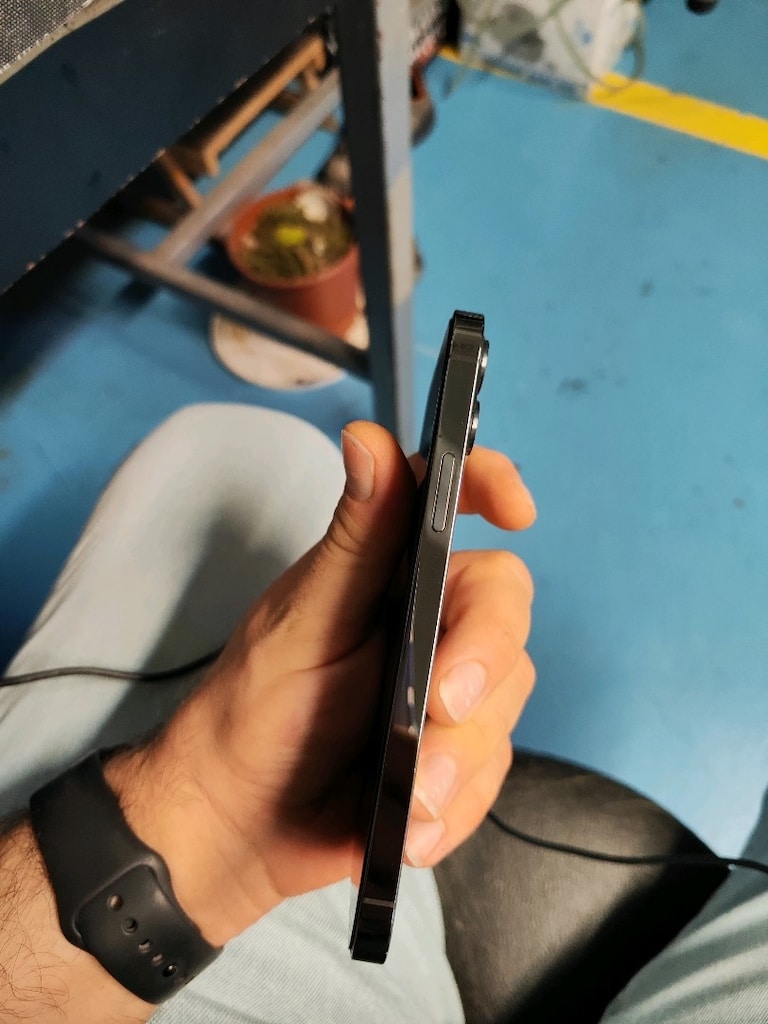 iPhone 12 pro - 5