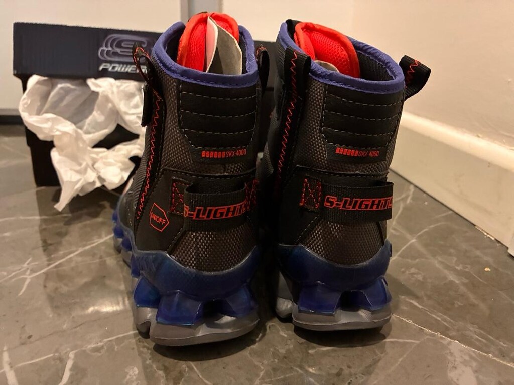 Skechers 32 Numara Işıklı Erkek Çocuk Botu Su Geçirmez - 4