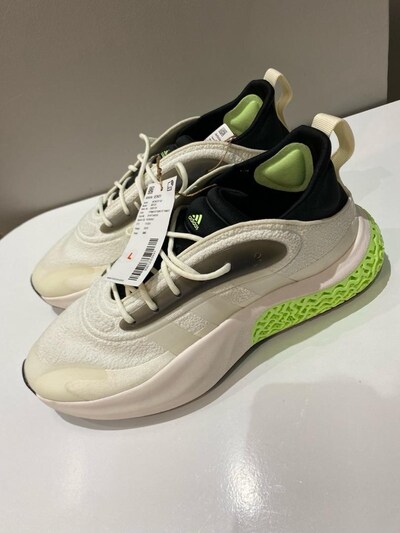 Adidas spor ayakkabı