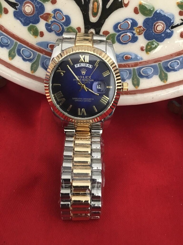 Rolex Oyster Perpetual: Şıklık ve İşlevsellik Bir Arada - 4