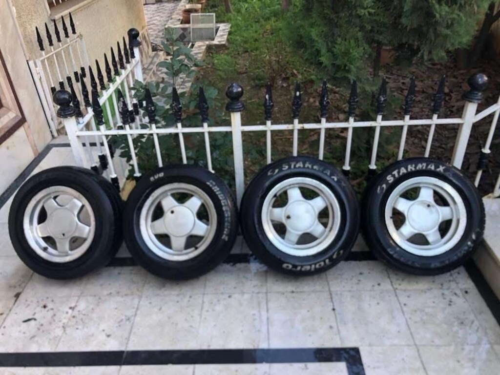 Cumaya bu Fiat Cms 40.jant lastik 2.Starmax 1.bridgeston 175.70.13 - 5