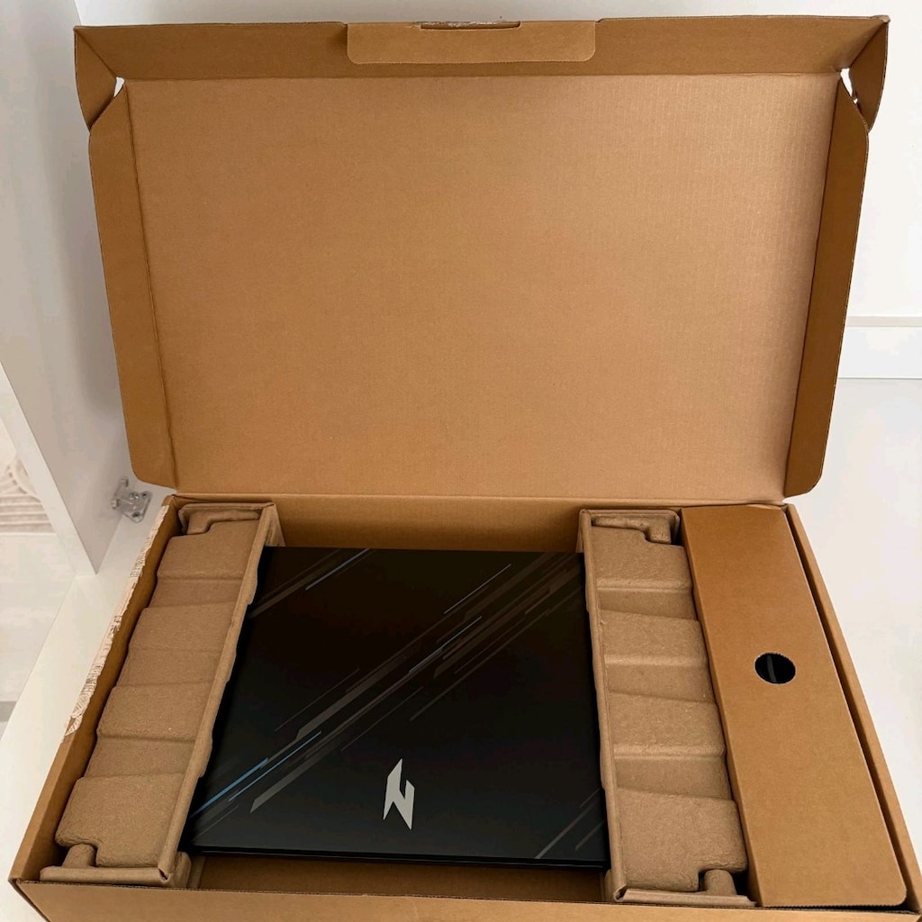 ACİL SATILIK! Acer Nitro V15 RTX3050 İntel i5-13420H 8gbram 1tb ssd - 9