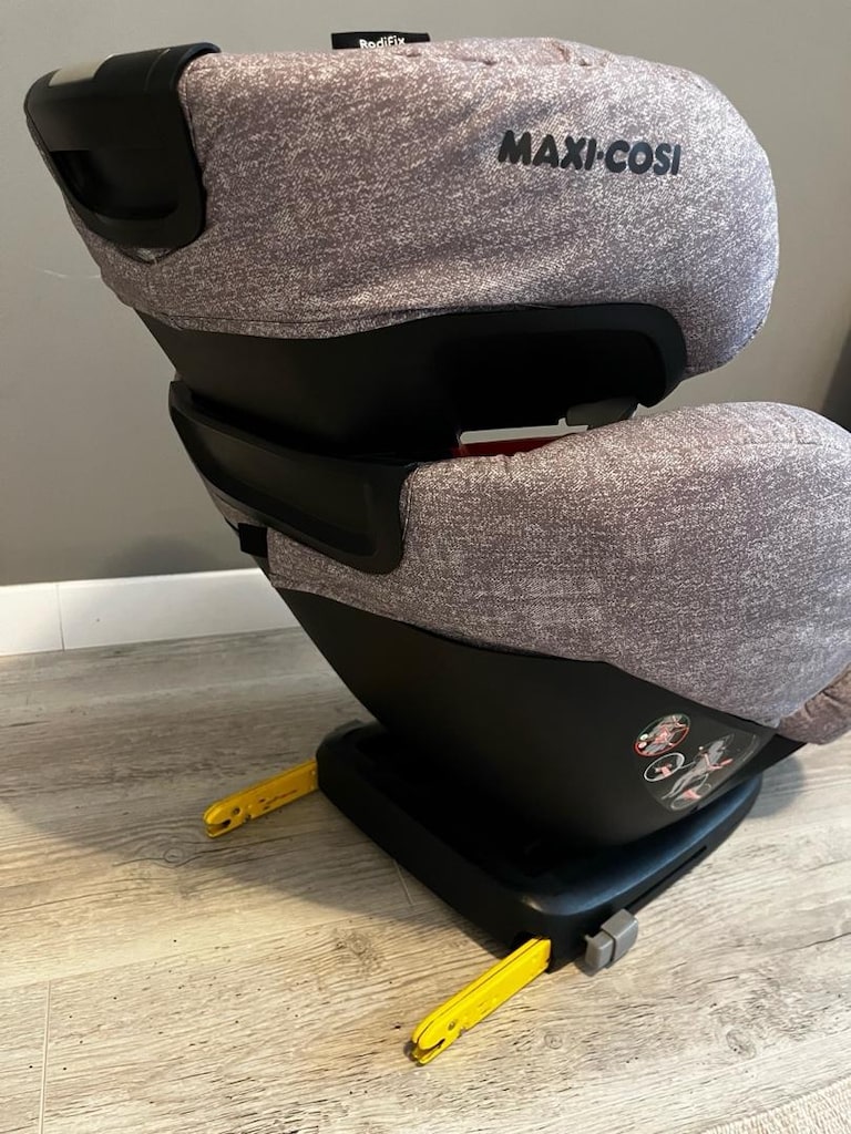 Maxi Cosi Rodifix Gri Renk Oto Koltuğu 15-36 Kg - 6