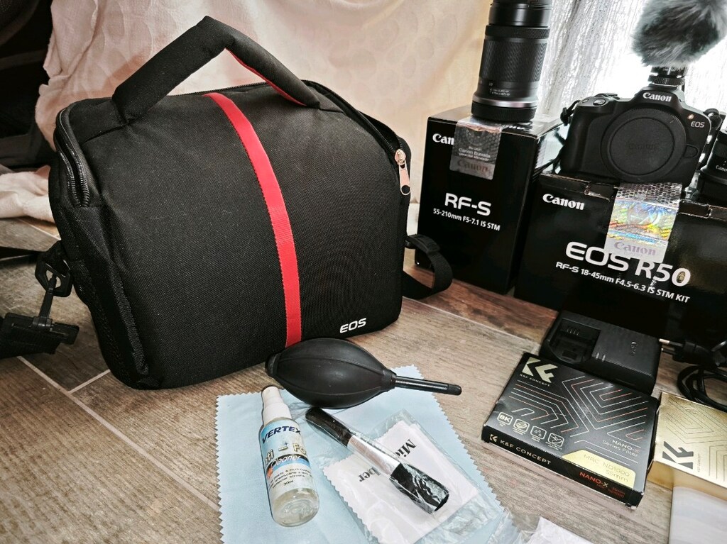 Sıfır Ayarında Canon EOS R50 Set – Çok Temiz ve Eksiksiz! - 11
