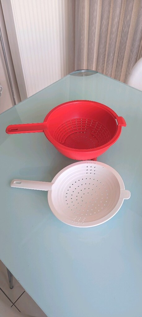 tupperware set - 2