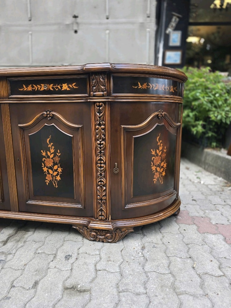 Klasik Marküterili Konsol - 5