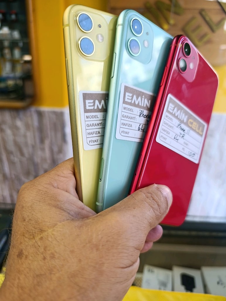 iPhone 11 TR - 4