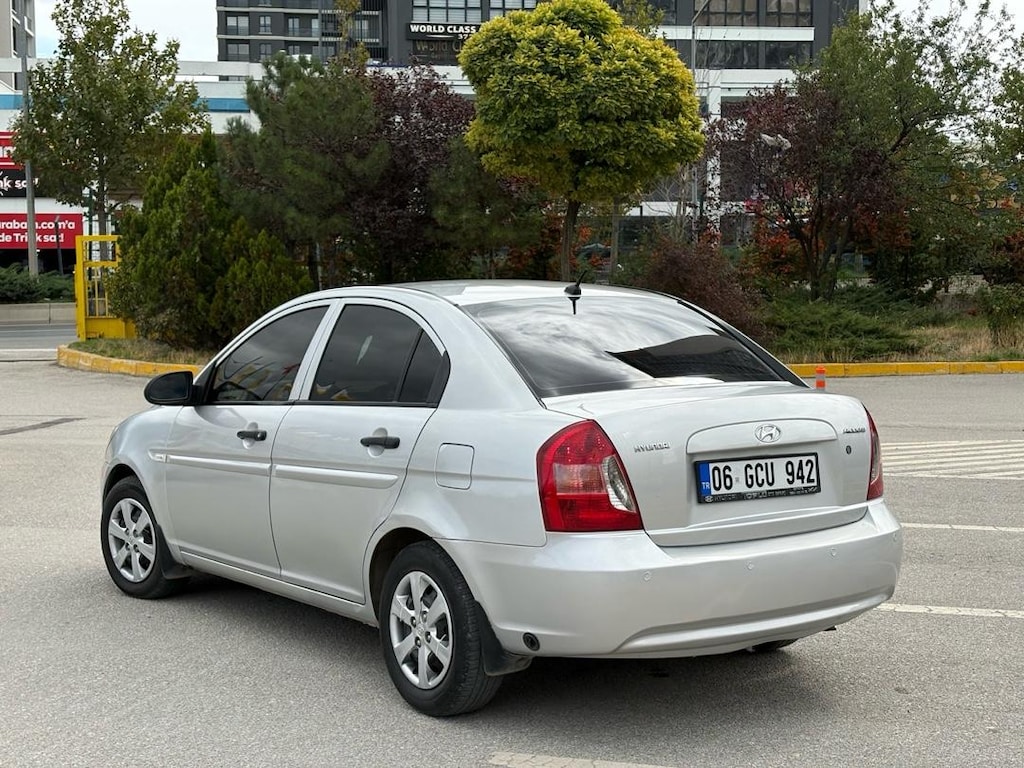 Hyundai Accent Era 1.4 Team(ov) OTOMATİK - 5