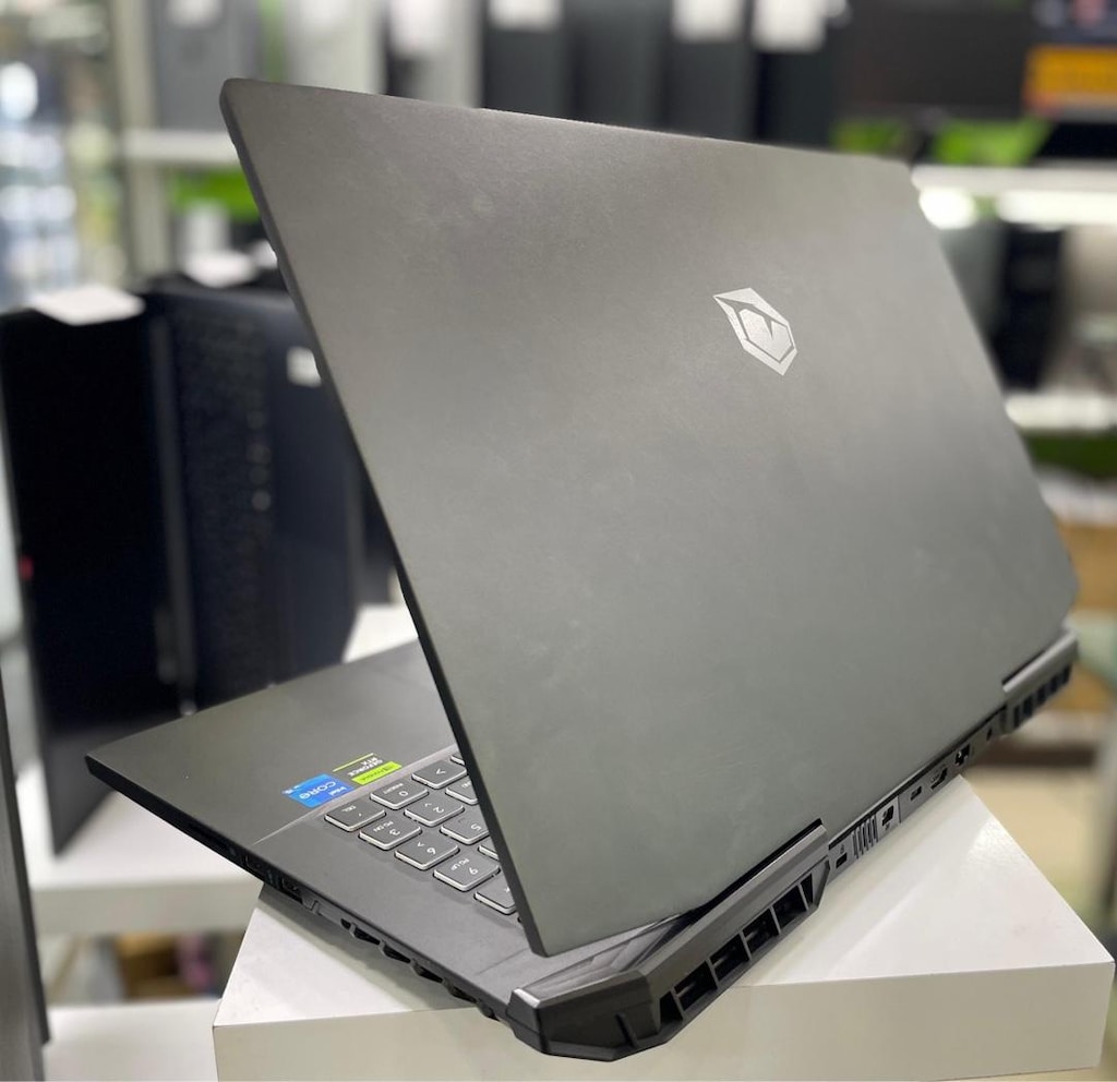 MONSTER A7 i5-13550H 16 GB 512 GB SSD NVMeRTX 4050 6 GB FATURASI MEVCU - 3