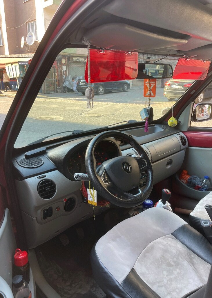 Sahibinden Satılık Bordo Kangoo - 6