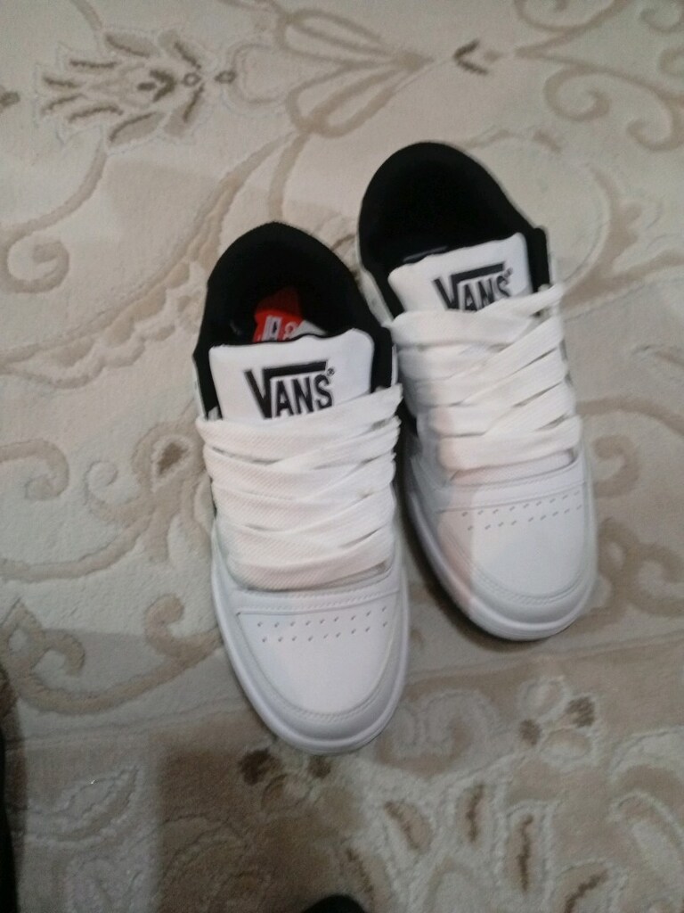 sıfır Vans ayakkabı aldım ama beğenmedim