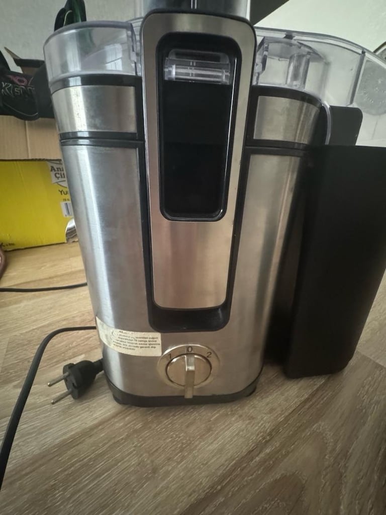 Beko Katı Meyve Sıkacağı – Çalışmıyor – Yedek Parçalarıyla - 3