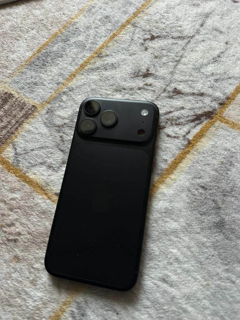 İPhone 18 Pro Max siyah yd 0 ayarında - 6