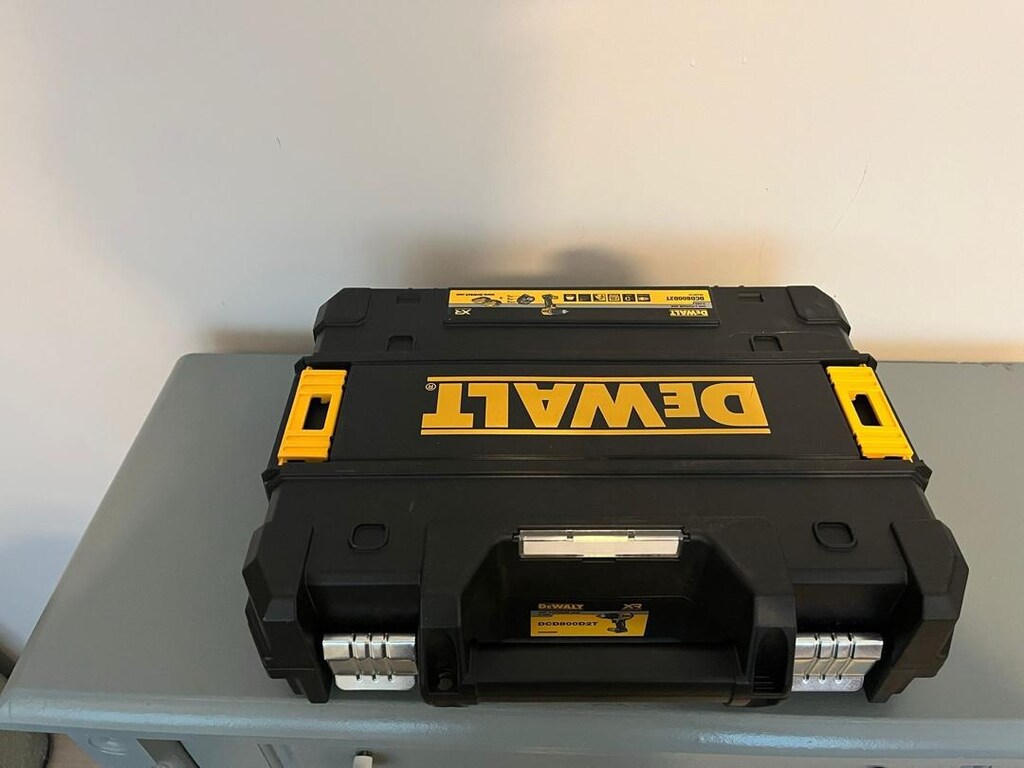 DEWALT DCD800 2A AKÜLÜ VİDALAMA SETİ - 2