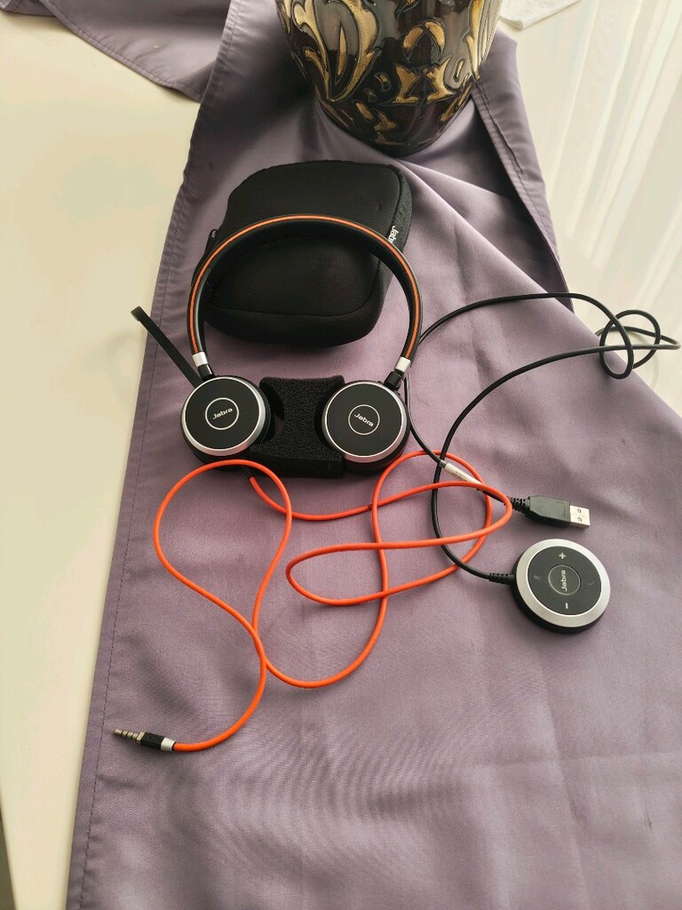 JABRA EVOLVE 40 DUAL HEADSET - 5