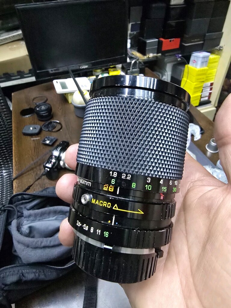 Canon FD - Sigma 100-200mm f4.5 ANALOG - 7
