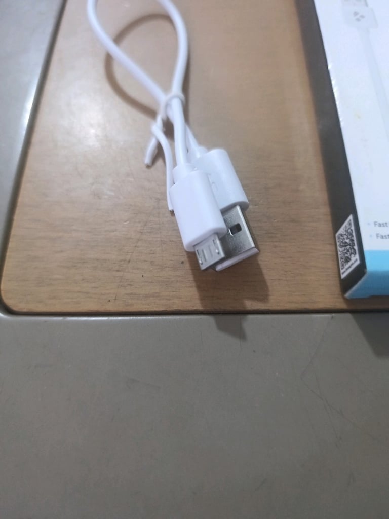 Kensa marka, sıfır kutusunda, 25 cm uzunluğunda, 2.1A hızlı şarj deste - 2
